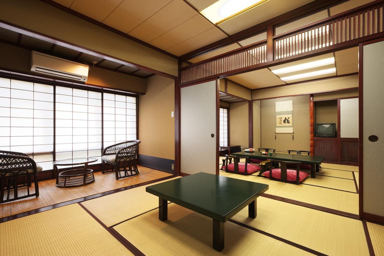 Nishiya Hotel Yonezawa Exterior photo