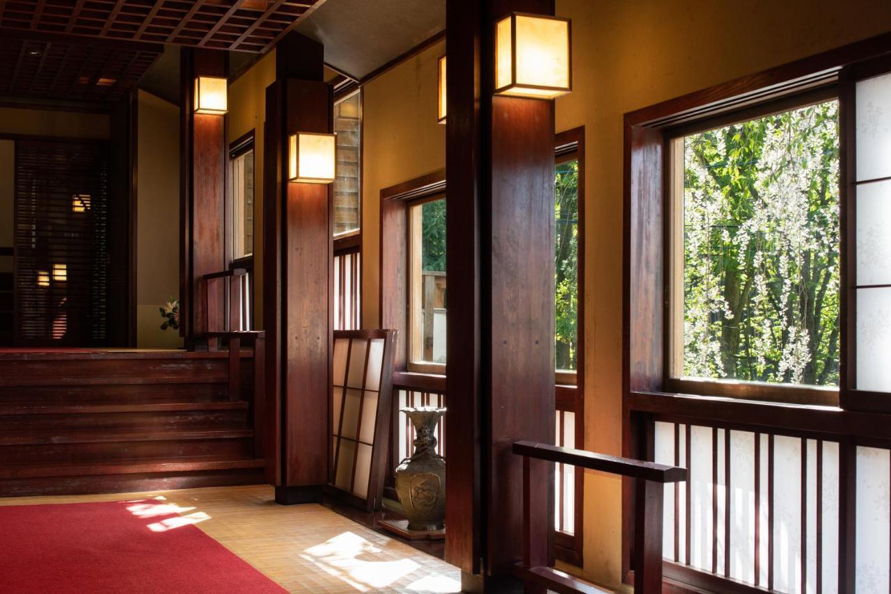 Nishiya Hotel Yonezawa Exterior photo