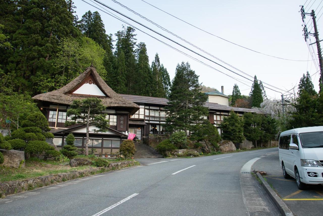 Nishiya Hotel Yonezawa Exterior photo